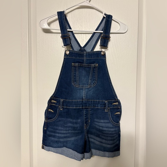 Jordache Other - Jordache girls bib overalls shorts size Lg 10/12